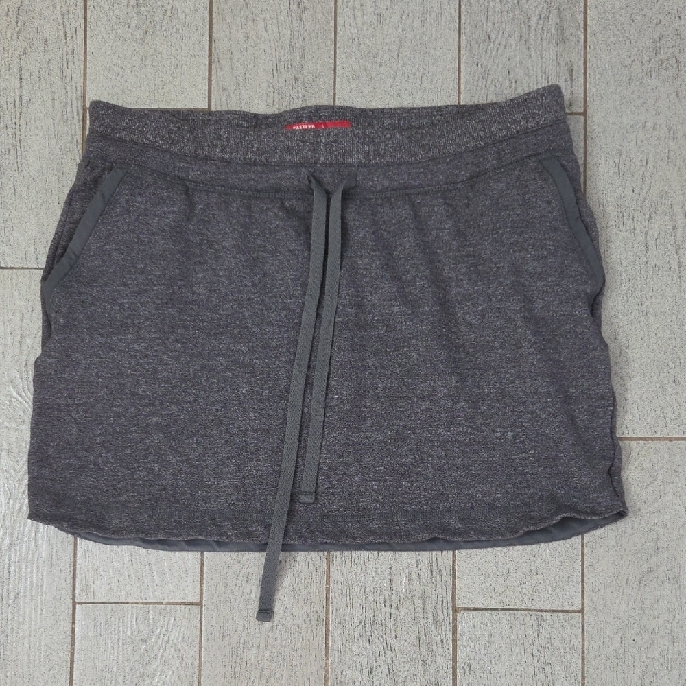 Eastern Mountain Sports Charcoal Knit Skirt, Size Large